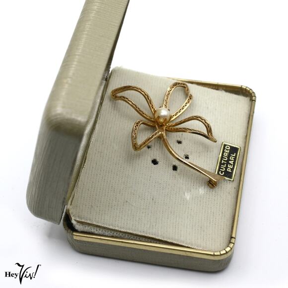 Vintage Flower Pin w Cultured Pearl 12KT Gold Filled Original Gift Box - Hey Viv - Picture 6 of 9